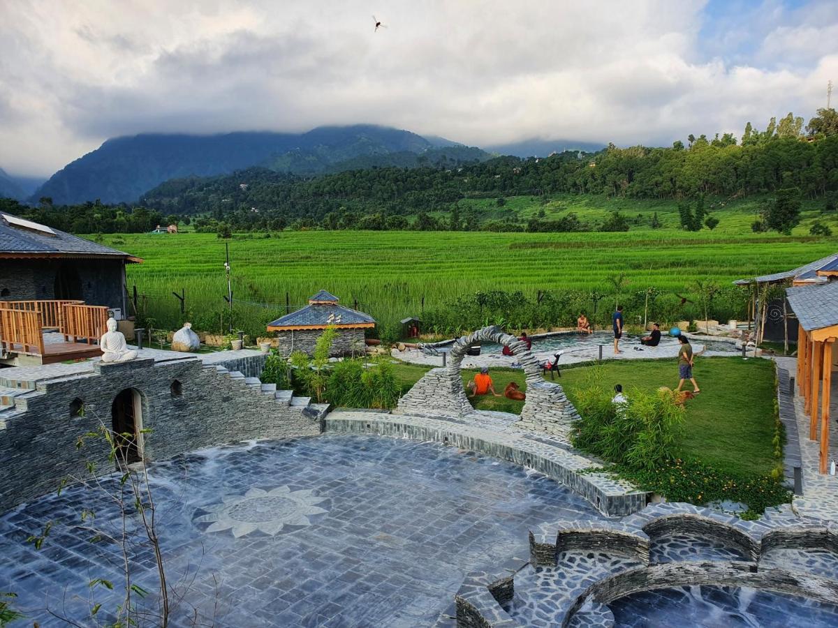 Osho Himalayas Wellness Resort Кангра Екстериор снимка