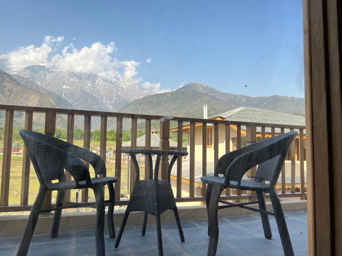 Osho Himalayas Wellness Resort Кангра Екстериор снимка